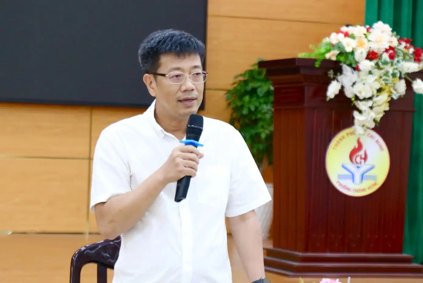 Ban Thường vụ Đảng ủy phường Chánh Hưng làm việc, đánh giá về tình hình thực hiện vận hành chính quyền địa phương 02 cấp
